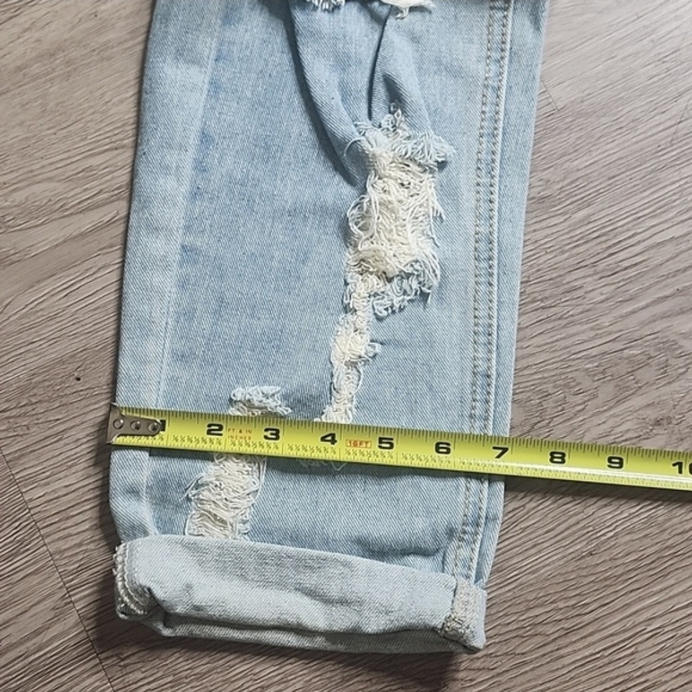 Denim Jeans Light Wash Distressed Ripped - Picture 9 of 10